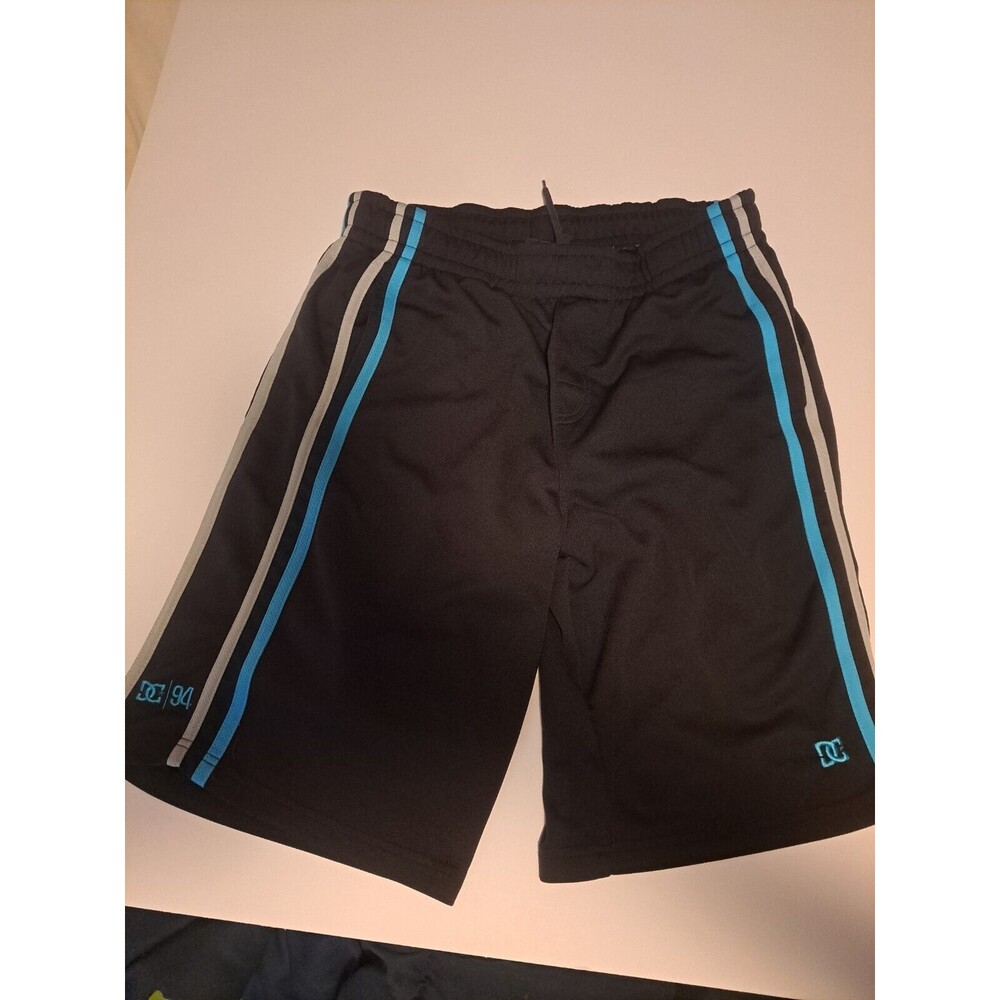 on cloud mens basketball shorts large